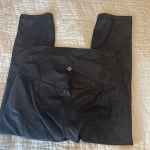 Lululemon shimmer leggings. Very Good condition